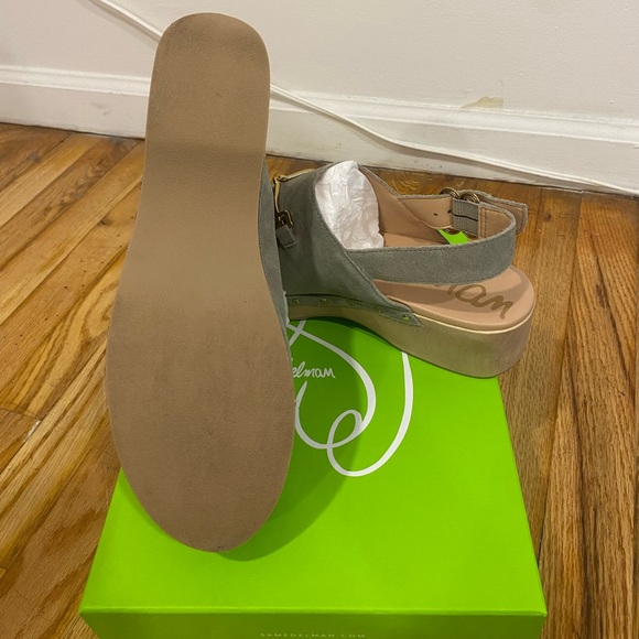 NEVER WORN Sam Edelman sage green clogs - Picture 4 of 4